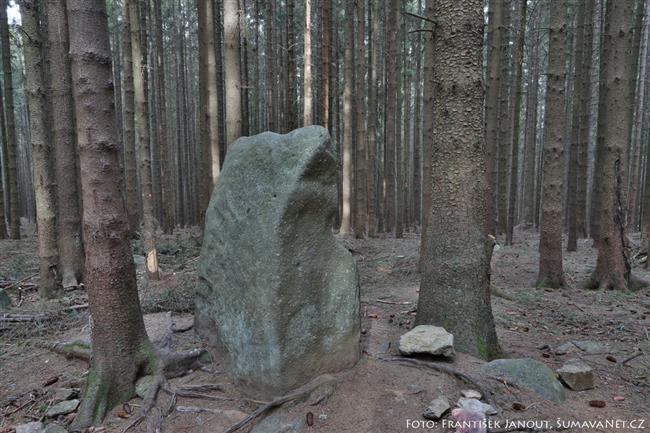 TrasovĂ˝ bod 2 â€“ MÄ›sĂ­ÄŤnĂ­ kĂˇmen