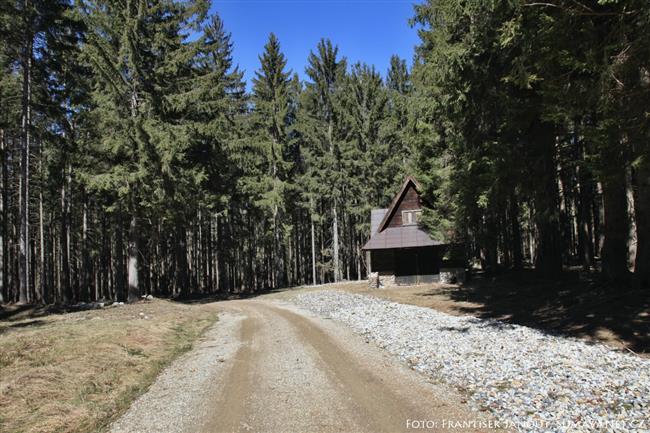 TrasovĂ˝ bod 5 â€“ StarĂˇ loveckĂˇ chata